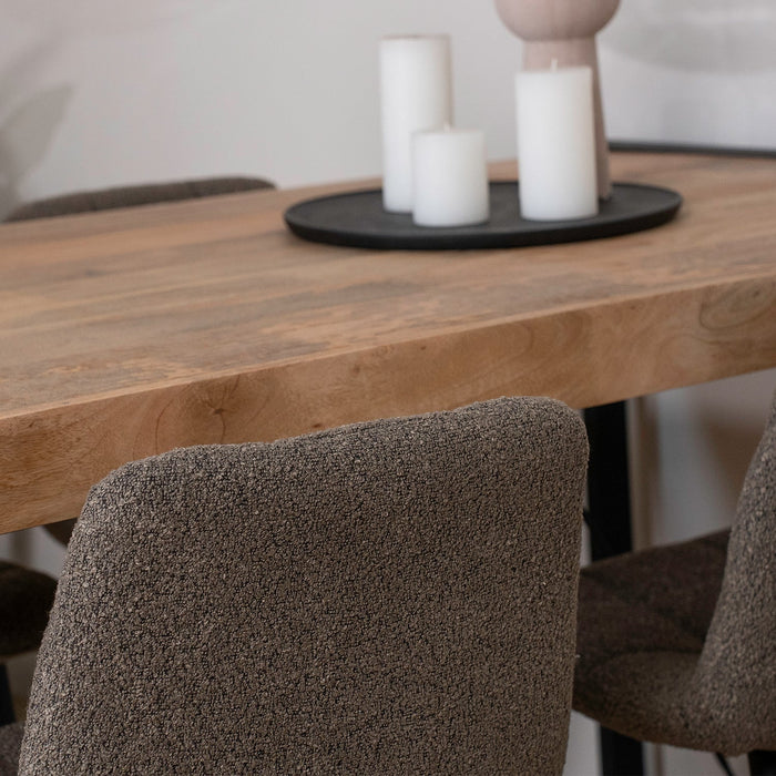 Hocker Tess | Kochinsel oder Bartisch | Bouclé braun