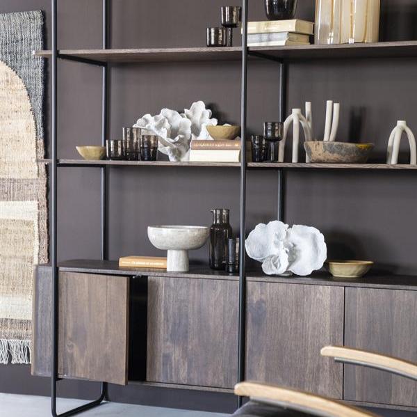 Schrank James | Braunes Mangoholz | Offene Türen | 210 cm