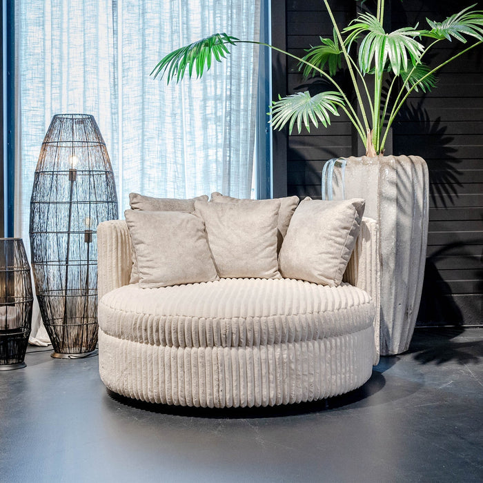 Fayen Sessel | Cremefarbener Rippstoff