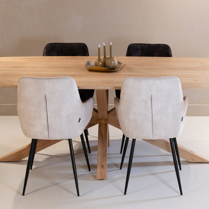 Stilvoller Esszimmerstuhl Lynn in luxuriösem Beige-Velours