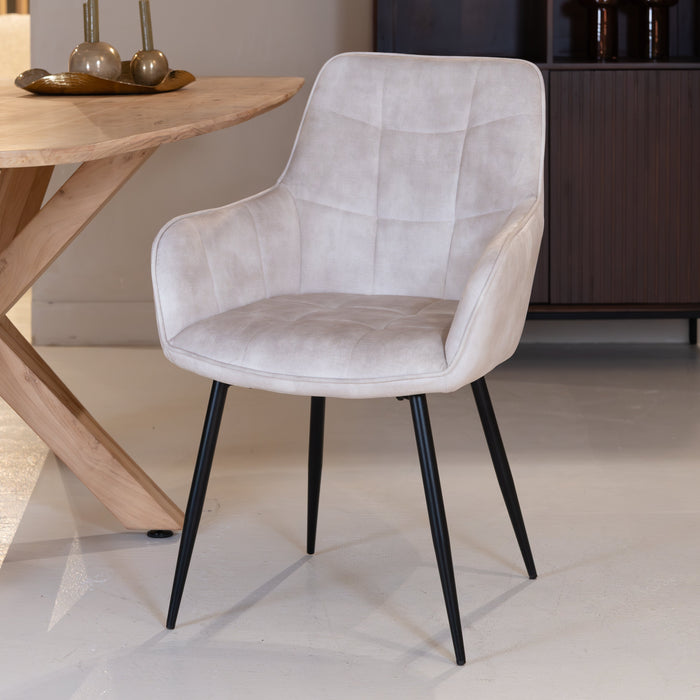 Stilvoller Esszimmerstuhl Lynn in luxuriösem Beige-Velours