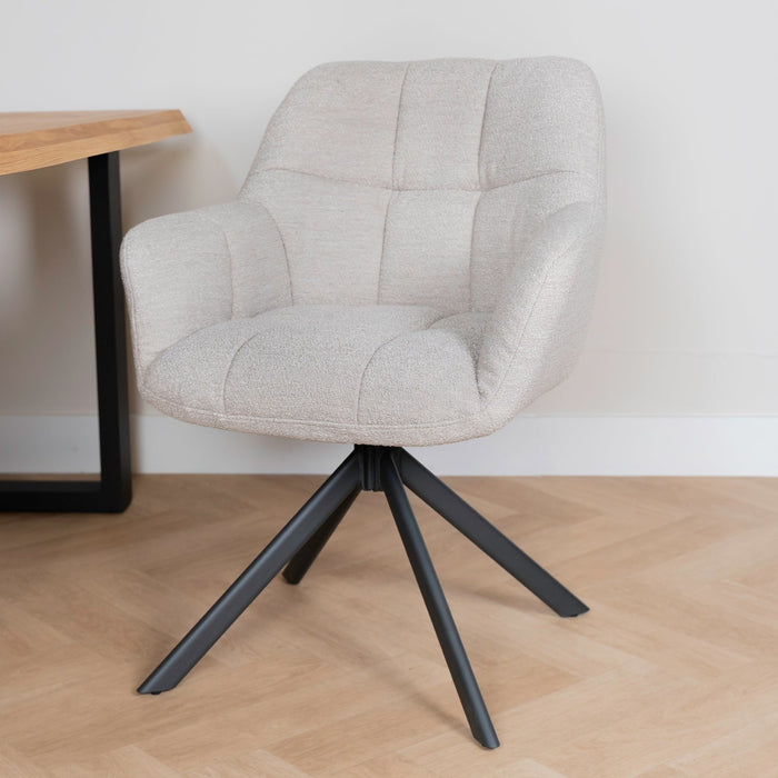 Esszimmerstuhl Alba – Elegantes und bequemes Design in natürlicher Farbe