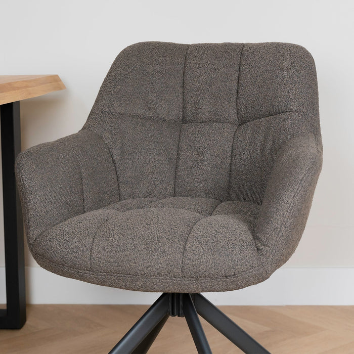 Eleganter Esszimmerstuhl Alba in luxuriösem Dunkelbraun für Ihr Interieur