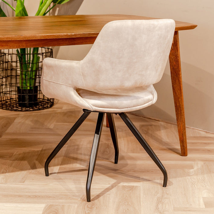 Eleganter Esszimmerstuhl Capp aus beigem Samt für höchsten Komfort