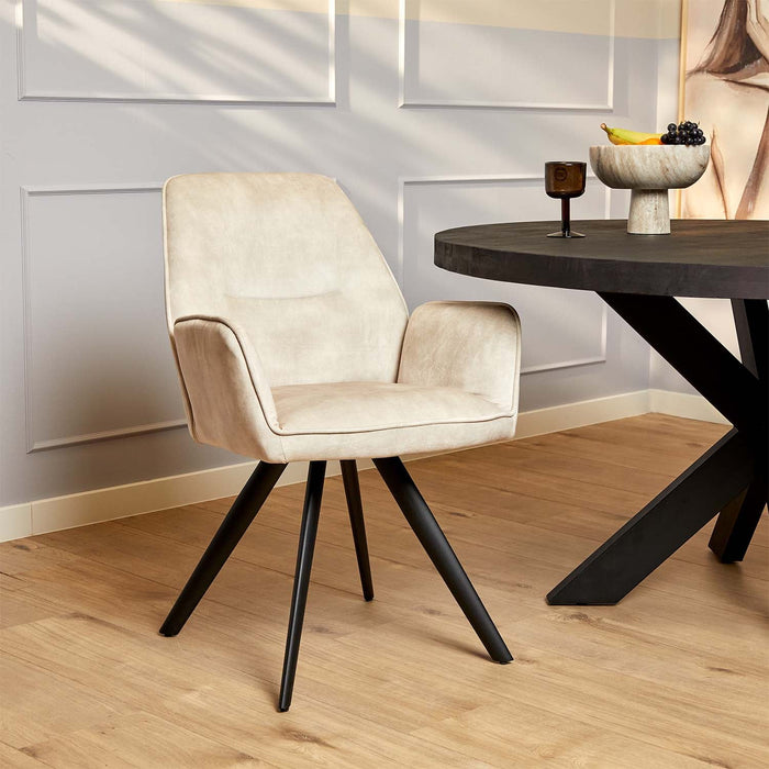 Esszimmerstuhl Nova mit luxuriösem Samt in Velvet für maximalen Komfort und Stil