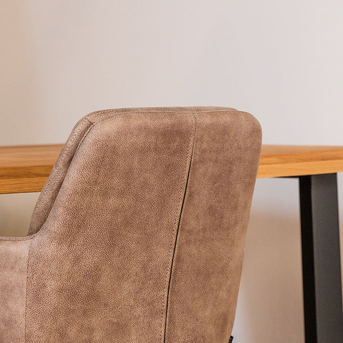 Eleganter Esszimmerstuhl Bailey mit Lederdesign für luxuriösen Komfort