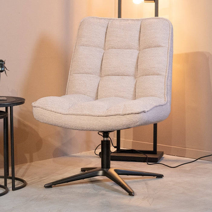 Sessel Vince | Naturfarbenes Bouclé