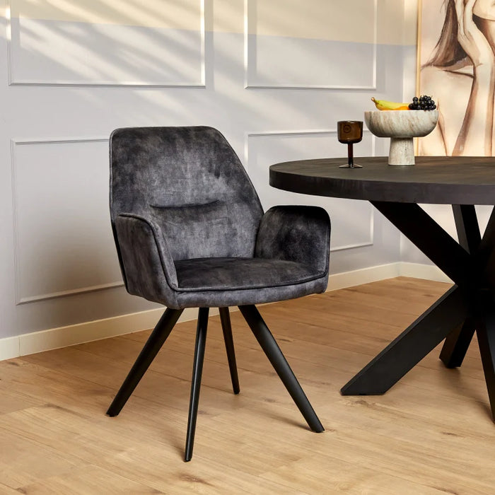 Esszimmerstuhl Nova mit luxuriösem Samt in Velvet für maximalen Komfort und Stil