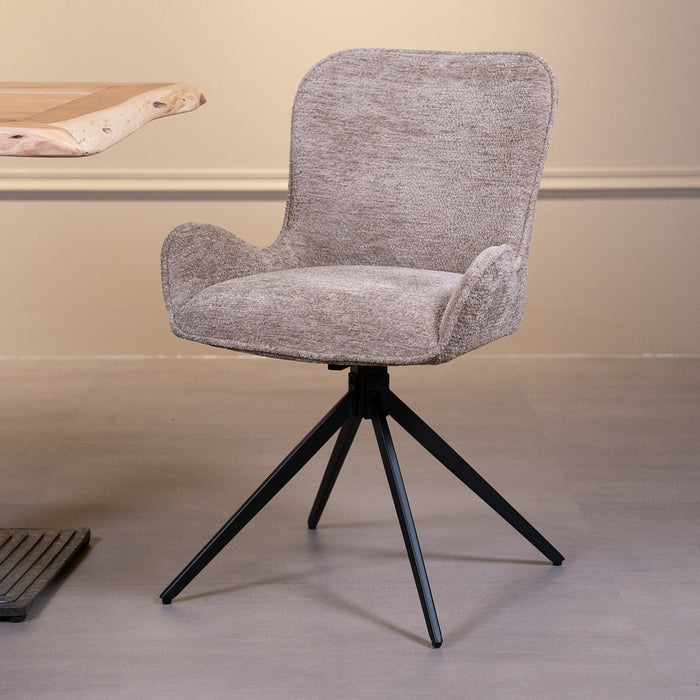 Eleganter Esszimmerstuhl Sora aus luxuriösem taupefarbenem Stoff für stilvollen Komfort