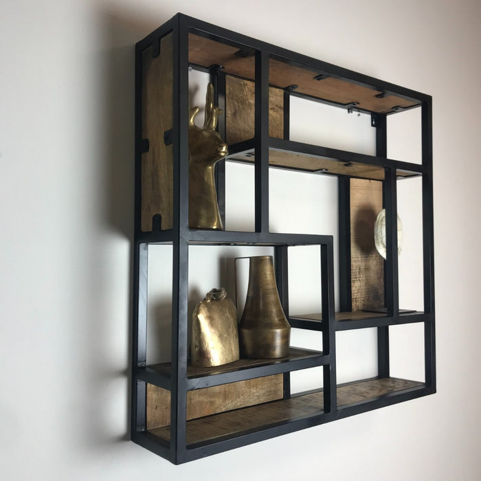 Liv Garderobe | Quadratisch